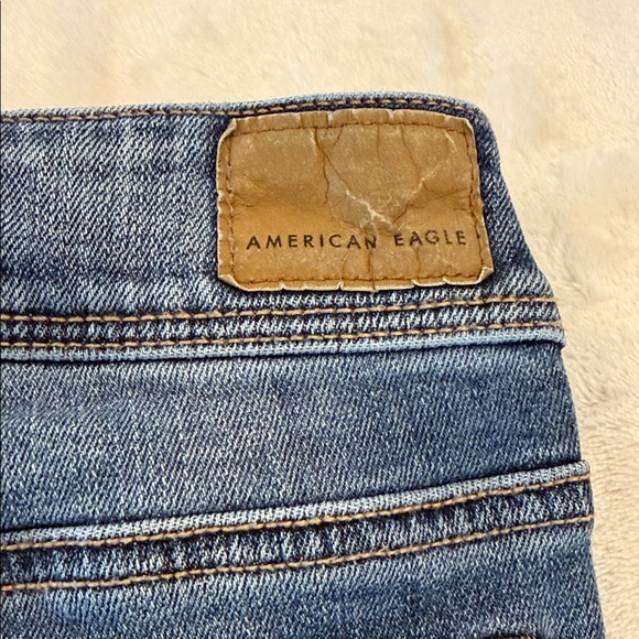 American Eagle Outfitters Blue Flare Jeans - Picture 4 of 5
